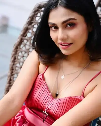 Call Girls Service in Mungaoli